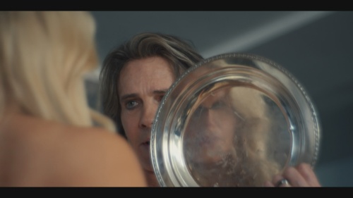 052.jpg